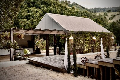 Nature Domes Wilderness Experience  2-bedroom Eco hotel near Port Macquaire