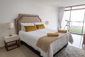 3 habitaciones, tabla de planchar con plancha y wifi