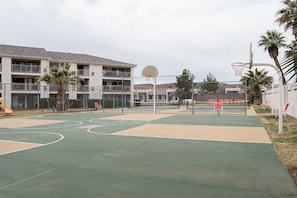 Sport court - Desert Views Retreat, 8 Bedrooms, Sleeps 24, Community Amenities (St. George)