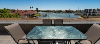 Stylish Stay | Balcony | Marina View