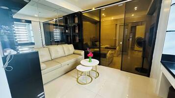 Apartment, 2 Schlafzimmer, Raucher | Wohnzimmer