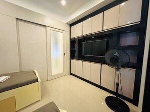 Apartment, 2 Bedrooms, Smoking | 2 bedrooms - Quaint 2BR Connected Apartment in Pasay City - Perfect for Families Front of MOA (Pasay)