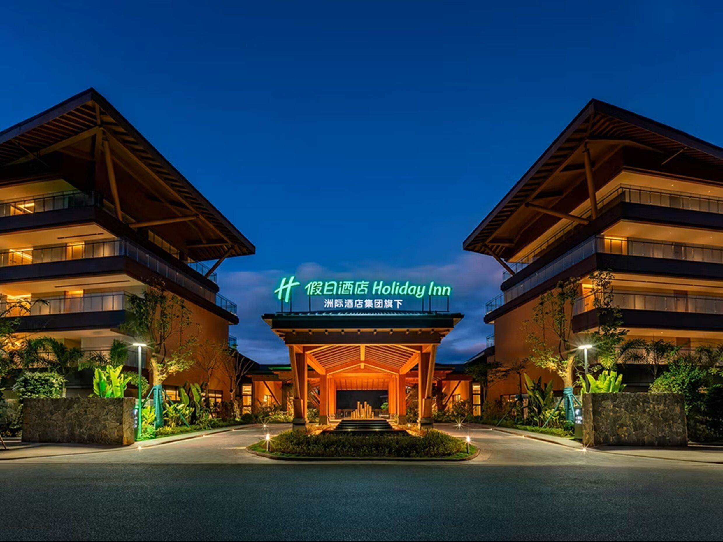 الإطلالة من المنشأة