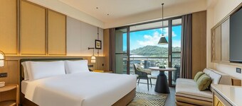 Holiday Inn Puer Jingmai
