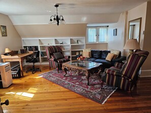 Room - The Trinity Resort - Scenery (Pembroke)