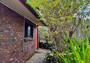 تفاصيل الفندق من الخارج