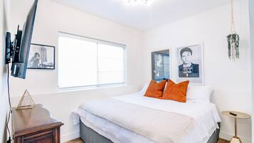 2 sovrum, strykjärn/strykbräda, wi-fi och sängkläder