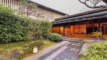 住宿正面