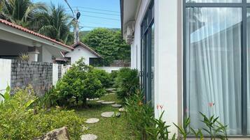 Căn hộ dành cho gia đình, quang cảnh resort | Hiên