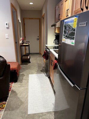 Micro-ondas, fogão, cooktop, lava-louças