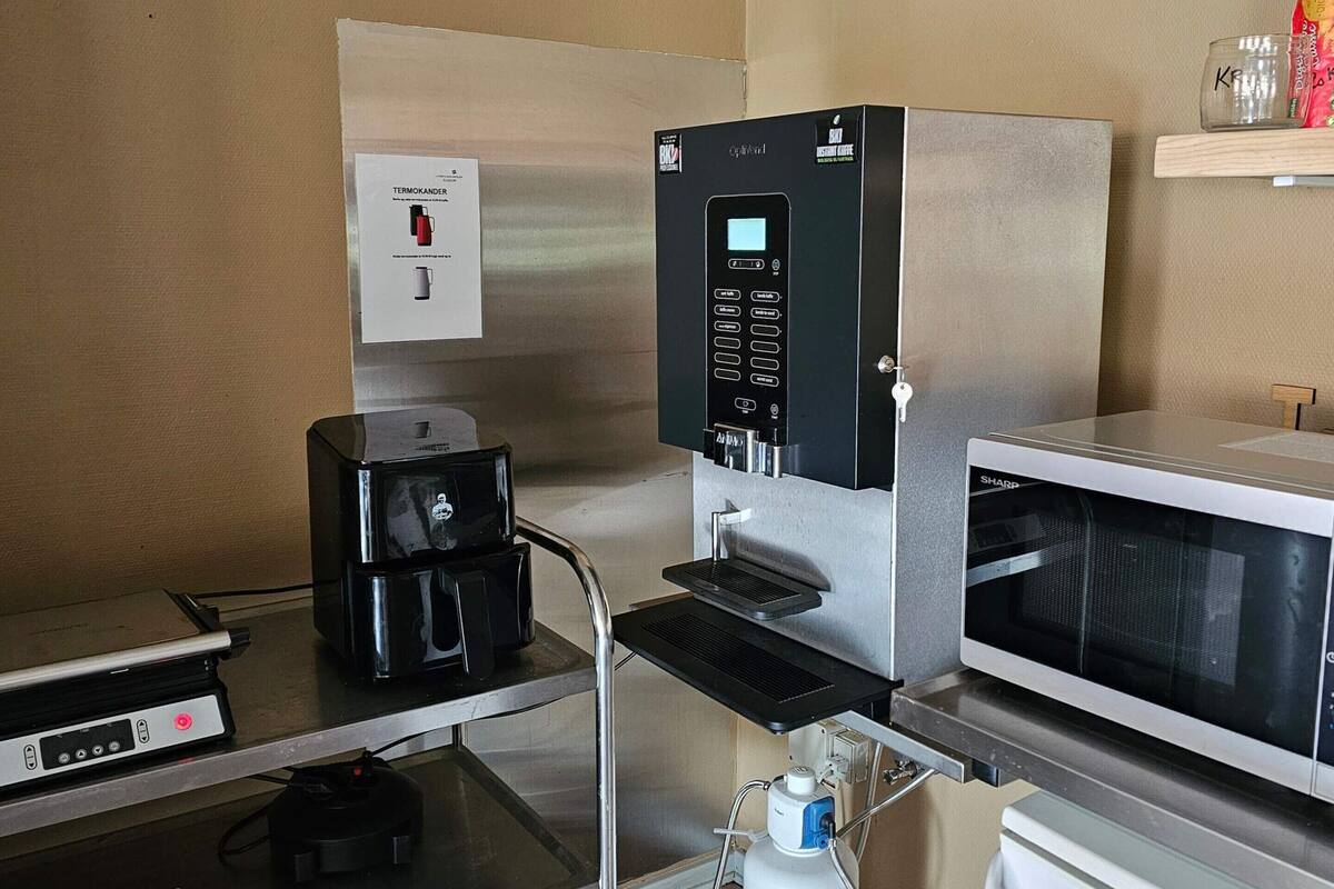 Classic House, 1 Bedroom | Private kitchen | Fridge, microwave