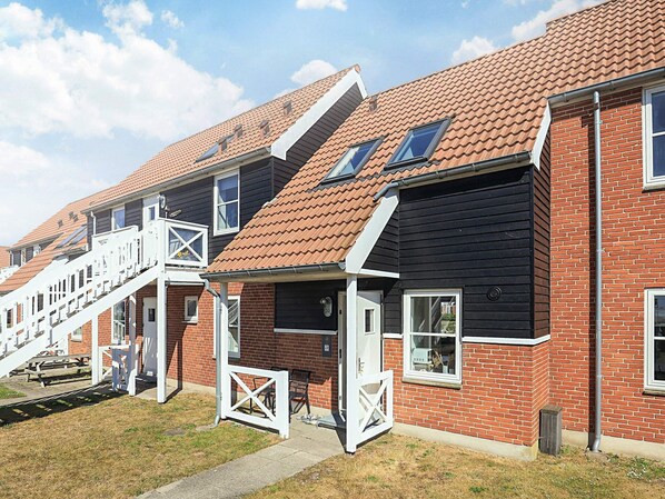 Deluxe Apartment, 2 Bedrooms | Exterior - 6 Person Holiday Park Home in Borre (Borre)