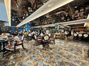 Restaurant - Hai An Hotel Suites Ha Noi (Nam Tu Liem)