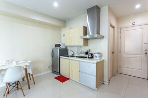 Micro-ondes, plaque de cuisson