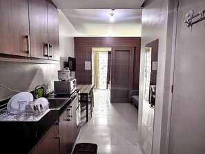 Apartment, 1 Bedroom, Smoking | Interior - Kempt Pasay City Apartment for Rent - Perfect for Short-term Stay Front of MOA (Pasay)