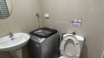 Apartment, 1 Bedroom, Smoking | Bilik Mandi