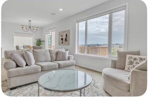 Fernseher, Computerbildschirme, Drucker