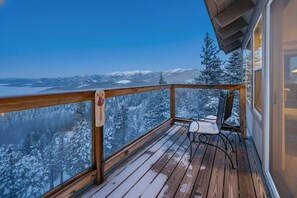 Property grounds - Breathtaking Lake Views | Nearby Stagecoach Lift (Stateline)