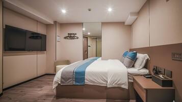 Desk, free WiFi, bed sheets