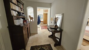 6 bedrooms, free WiFi - Master villa for 14 people with air conditioning (LES ISSAMBRES)