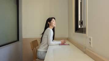 Deluxe Twin | Free WiFi