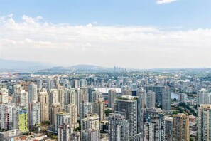 Miscellaneous - Luxury Living above the Clouds! Best of Vancouver! (Vancouver)