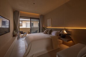 Signature-Doppelzimmer, Blick auf den Innenhof | Verdunkelungsvorhänge, Bügeleisen/Bügelbrett, kostenloses WLAN