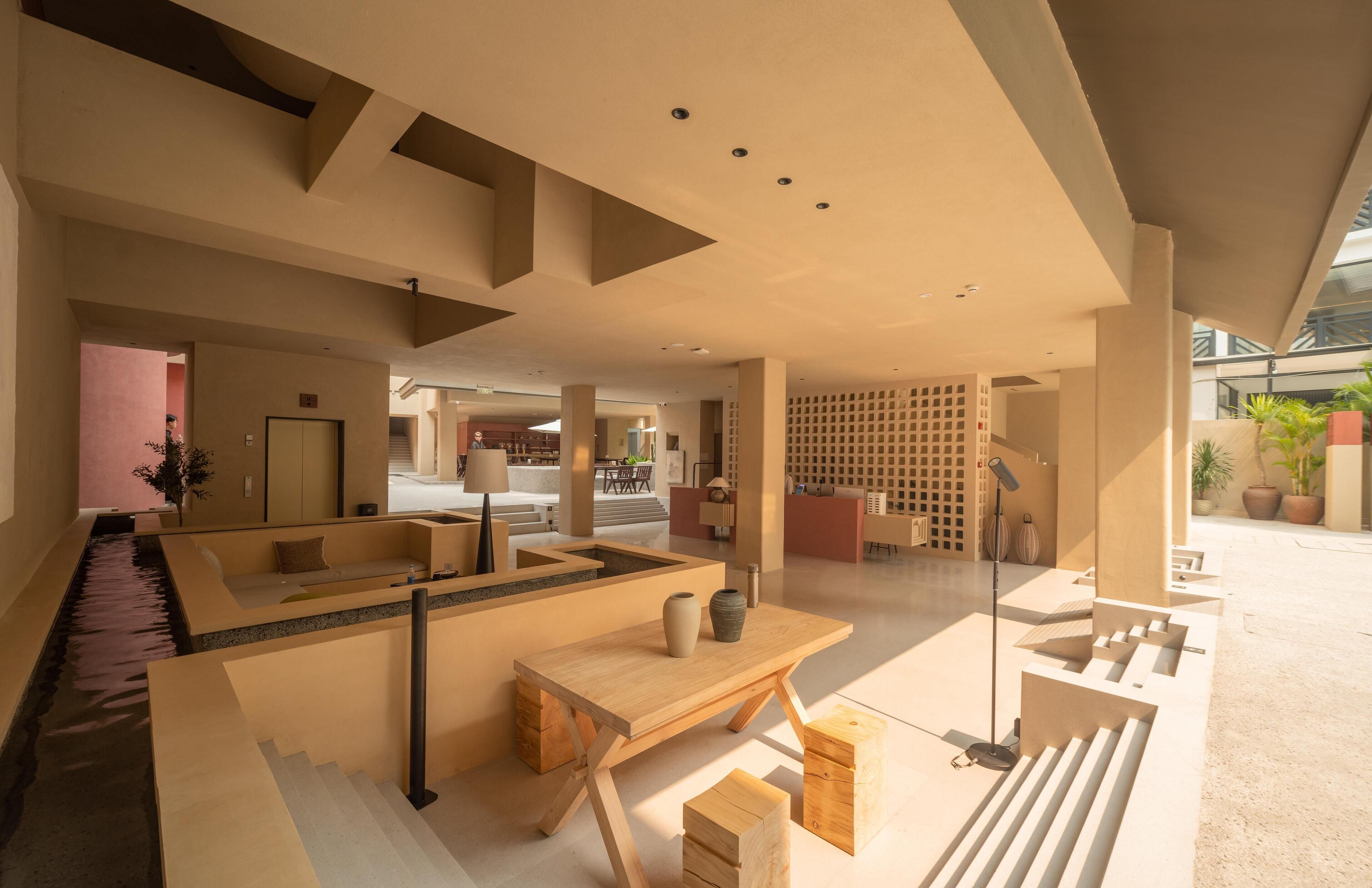 Coin salon dans le hall