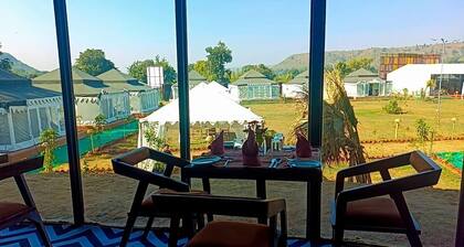 Chanderi Eco Retreat