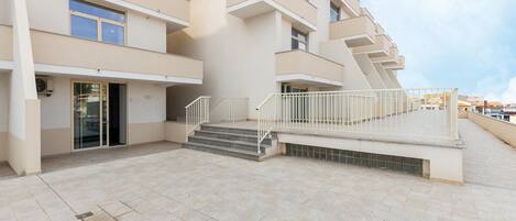 Apartment | Exterior