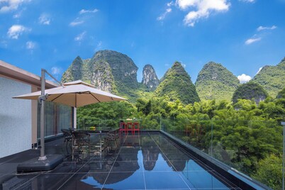 Riverside Bamboo Frest Hotel