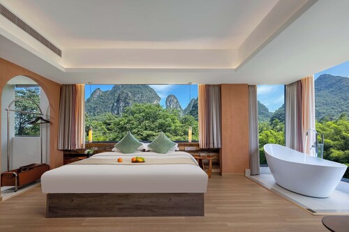 Riverside Bamboo Frest Hotel