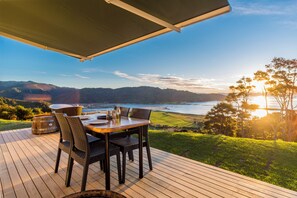 Outdoor dining - Tiny Greenie - Passive Tiny House, Golden Bay (Takaka)
