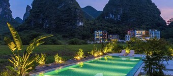 Yangshuo 1Q84 Tree Hotel