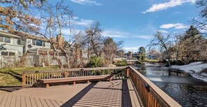 Property grounds - Fully Furnished Townhome - Pool/Hot Tub/Tennis (Aurora)