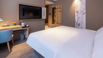 Free WiFi, bed sheets