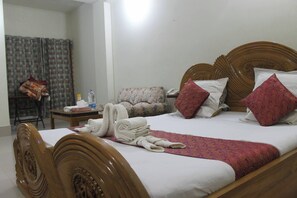 Deluxe Double Room, Balcony, Hill View | View from room
