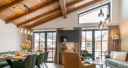 Luxe chalet with private sauna, near Flachau