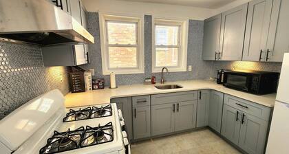 3-bed and 2 Full bathzz in Jamaica Hills