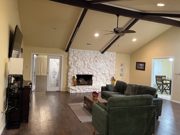 Living area - Beautiful house in Central Fort Worth (Fort Worth)