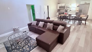 TV connectée, chaîne hi-fi