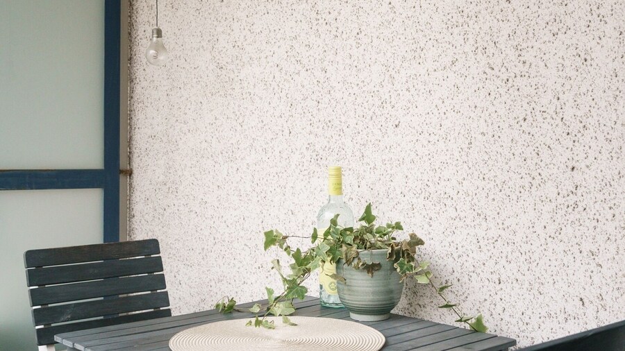 Bright Studio Apt. with Private Balcony