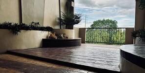 Apartment, 3 Bedrooms, Accessible, Smoking | Balkoni