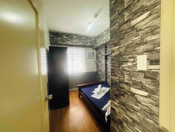 Apartment, 3 Bedrooms, Accessible, Smoking | 3 bedrooms