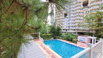 Apartment, 3 Bedrooms, Accessible, Smoking | Pool | Outdoor pool