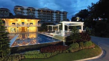 Appartement, 3 slaapkamers, toegankelijk voor mindervaliden, roken | Zwembad | Een buitenzwembad