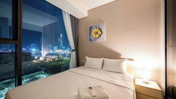 Presidential Room, 2 Bedrooms, Club Lounge Access, River View | Egyptian cotton sheets, premium bedding, down comforters