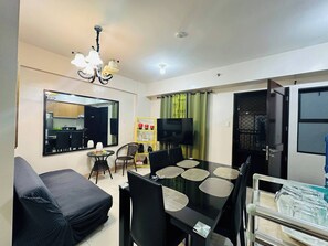 Apartment, 1 Bedroom, Accessible, Smoking | Dining room - Optomum Davao City Apartment for Rent - Peaceful Living Near Abreeza Mall (Davao)