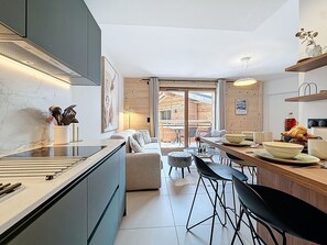 Interior - Ebony White-appartement-4pers-Proche pistes (Les Gets)