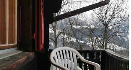 Agréable appartement pour 6 personnes avec WIFI, TV et balcon